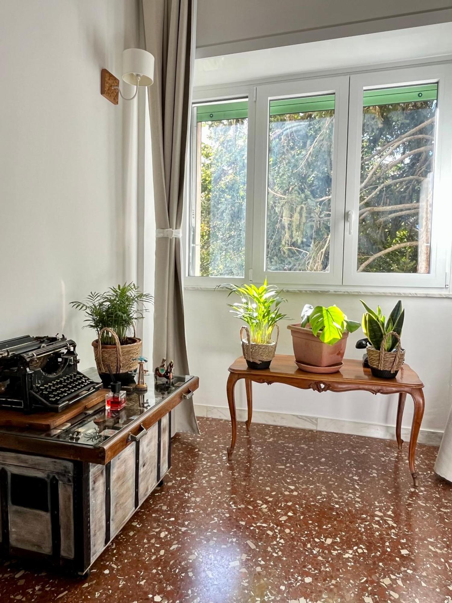 Casa Vacanze Gli Oleandri Bracciano  Luaran gambar